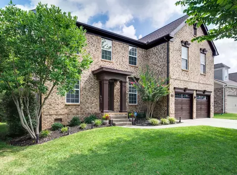 9021 Macauley Ln, Nolensville, TN 37135