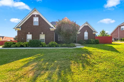 801 Riata Ct, Smyrna, TN 37167
