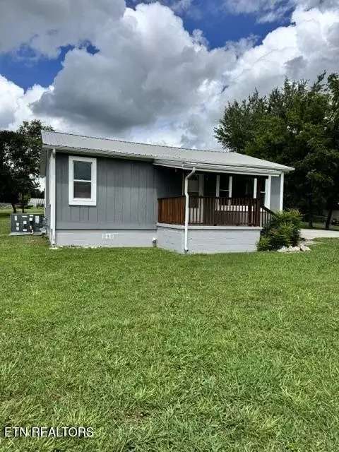 405 Greenwood Cir, Madisonville, TN 37354