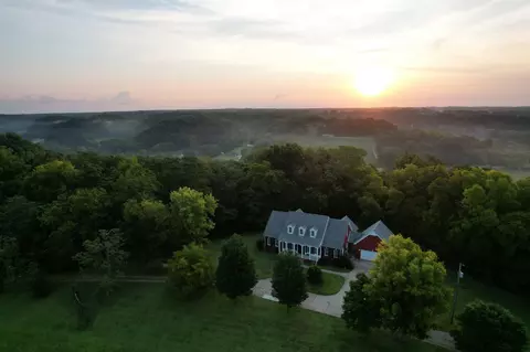 2852 New Highway 7, Santa Fe, TN 38482