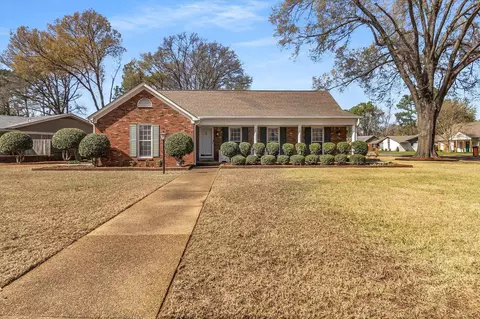 5734 Dunwoody Ave, Memphis, TN 38120