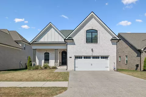 1017 Jackston Mack Way, Gallatin, TN 37066