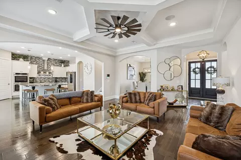 Living - 3906 Hon Dr, Murfreesboro, TN 37128 photo 1 of 5