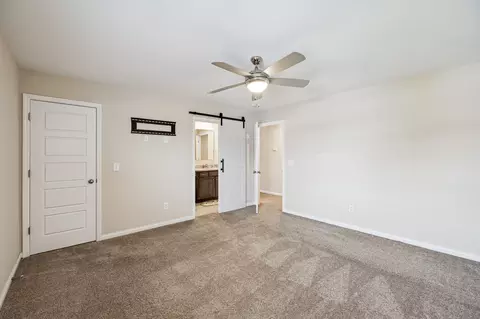 Bedroom - 3906 Hon Dr, Murfreesboro, TN 37128 photo 4 of 9