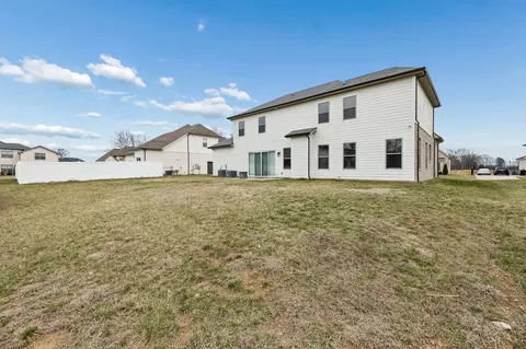 Exterior - 3906 Hon Dr, Murfreesboro, TN 37128 photo 10 of 12
