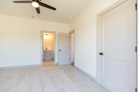 Bedroom - 5528 Sinclair St, Murfreesboro, TN 37127 photo 5 of 11