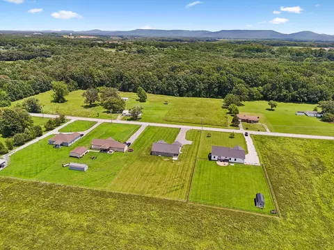 View/Area - 731 N Main St, Morrison, TN 37357 photo 8 of 11