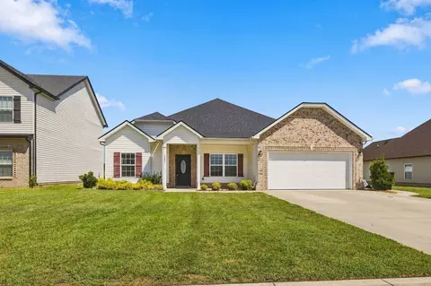 1385 Winterset Dr, Clarksville, TN 37040