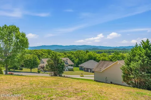 165 Cold Creek Rd, Madisonville, TN 37354