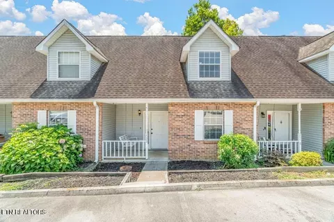 2020 Silverbrook Dr #5C, Knoxville, TN 37923