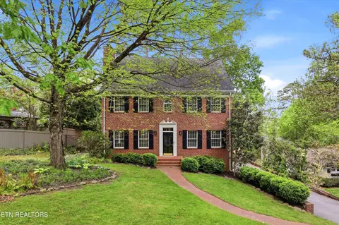 4141 Forest Glen Dr, Knoxville, TN 37919