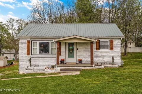 101 Chapel Ave, Sweetwater, TN 37874