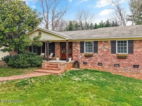 608 Biloxi Ln, Knoxville, TN 37923