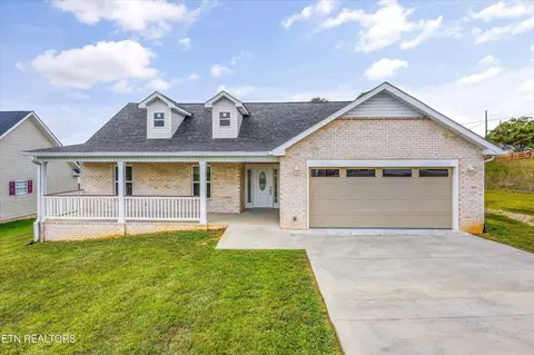 102 Huntington Blvd, Madisonville, TN 37354