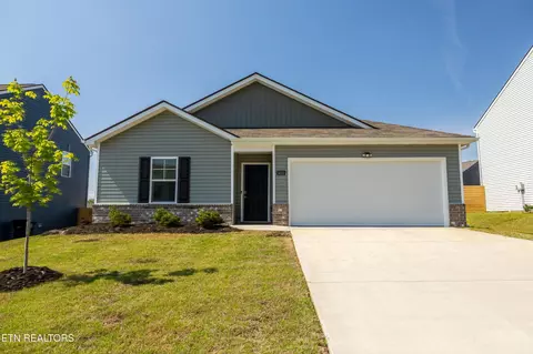 1423 Ridge Estates Dr, Athens, TN 37303