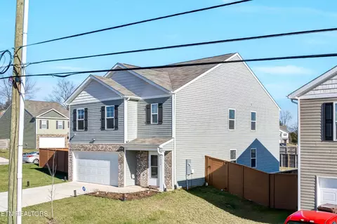 2338 Beacon Rd, Talbott, TN 37877 photo 3