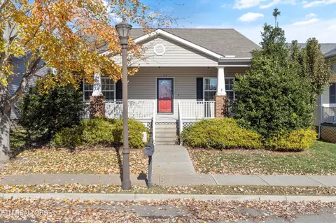 313 Willowcreek Blvd, Sweetwater, TN 37874