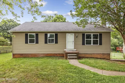 10609 Sprawls Pt, Knoxville, TN 37932