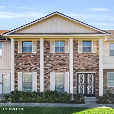 7914 Gleason Dr #1071, Knoxville, TN 37919