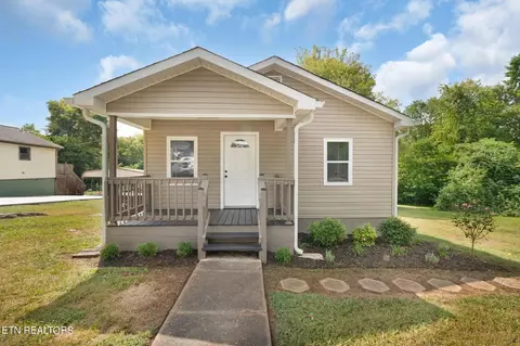 259 W Stephenson St, Alcoa, TN 37701