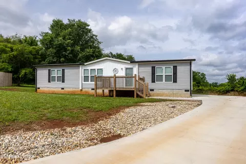 193 Meadow Lawn Dr, Englewood, TN 37329