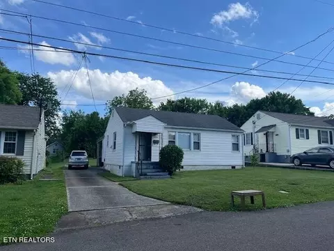 2006 Seymour Ave, Knoxville, TN 37917