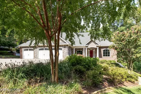 234 Cheestana Way, Loudon, TN 37774