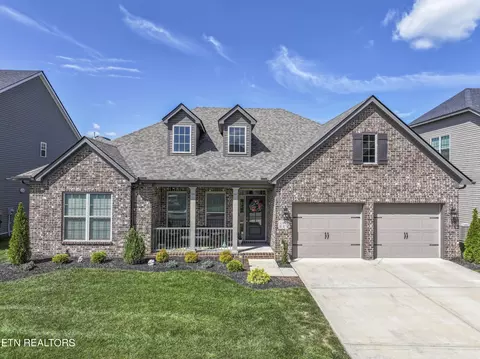 11079 Big Sky Ln, Knoxville, TN 37932