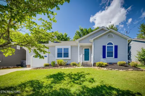 642 Copperfield Dr, Knoxville, TN 37934