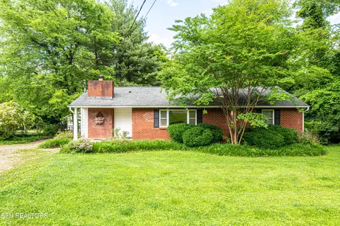 1408 SW Audena Ln, Knoxville, TN 37919