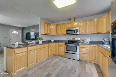 116 Valley View Ln, Heiskell, TN 37754 photo 10
