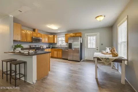 116 Valley View Ln, Heiskell, TN 37754 photo 6