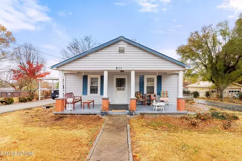 811 Hudson St, Sweetwater, TN 37874