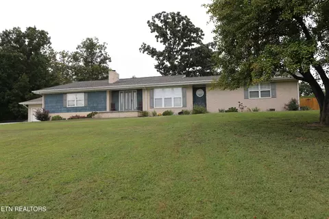 1265 Stephens Cir, Madisonville, TN 37354
