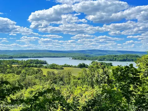 2541 River Rd, Kingston, TN 37763