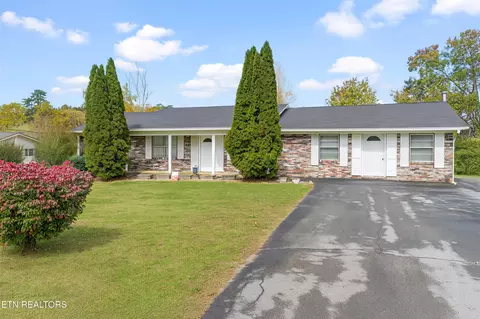 217 Arms Rd, Knoxville, TN 37924