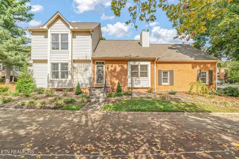10027 Mccormick Pl, Knoxville, TN 37923
