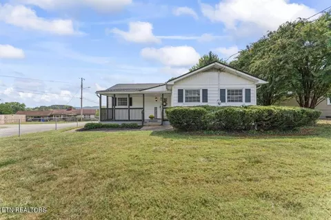 100 Pallas Rd, Oak Ridge, TN 37830