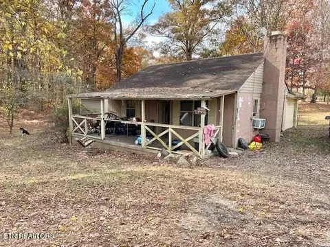 3445 Clear Springs Rd, Mascot, TN 37806