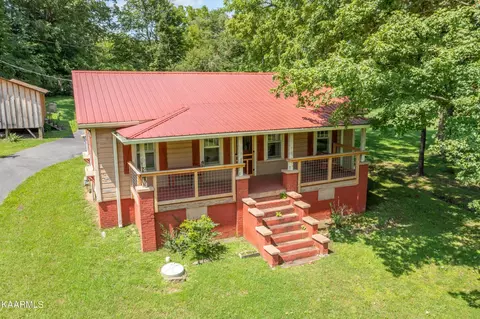 1210 Old Englewood Rd, Athens, TN 37303