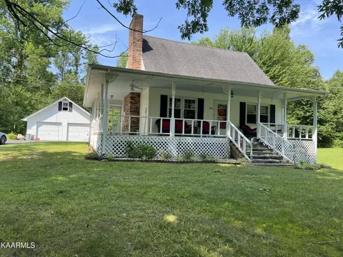 561 Grape Rough Rd, Oneida, TN 37841 photo 1