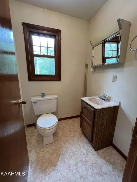561 Grape Rough Rd, Oneida, TN 37841 photo 31