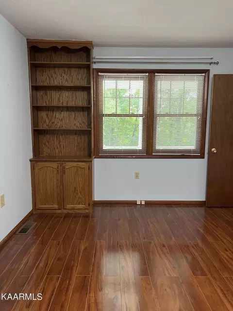 561 Grape Rough Rd, Oneida, TN 37841 photo 23