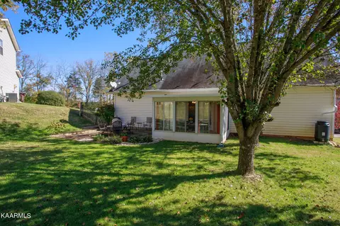 3705 Holgate Ln, Powell, TN 37849 photo 28