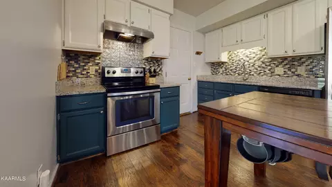 3705 Holgate Ln, Powell, TN 37849 photo 10
