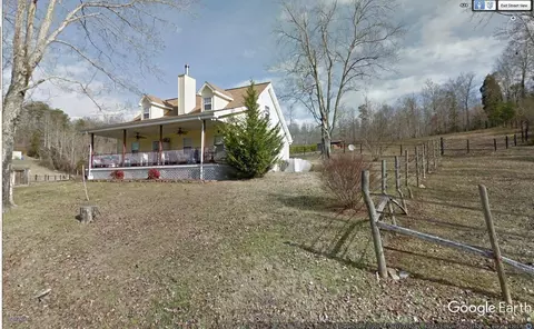 437 Wolfe Rd, Luttrell, TN 37779 photo 1