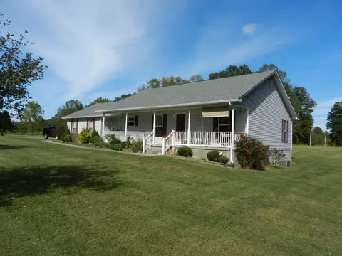 511 Cooper Lake Rd, Oneida, TN 37841 photo 3