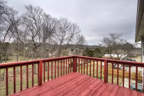 310 S Apache Rd, Clinton, TN 37716 photo 10
