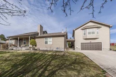 7755 Heiskell Rd, Powell, TN 37849 photo 1
