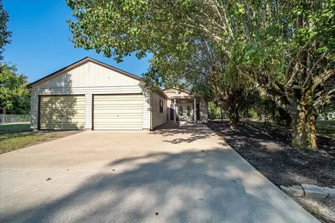 99 Jordan Rd, Lawrenceburg, TN 38464